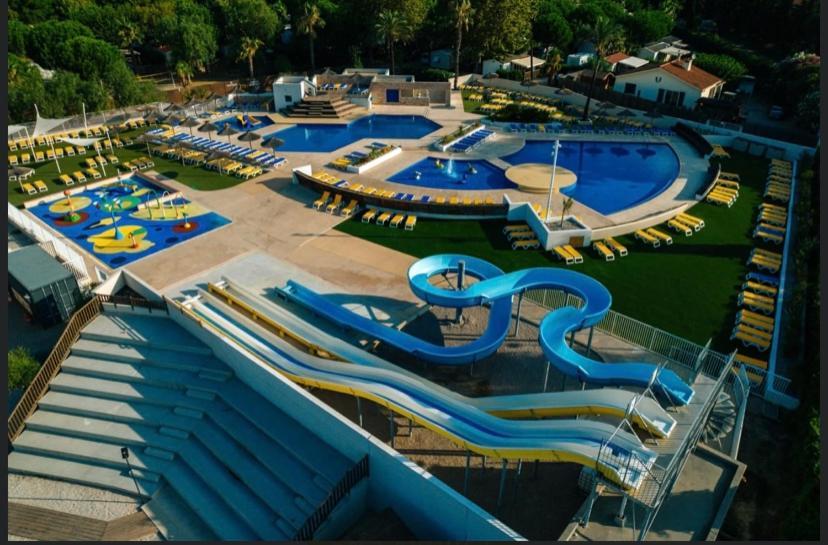 Camping 4 Etoiles Le Bosc Saint Cyrpien Mobil Home Экстерьер фото